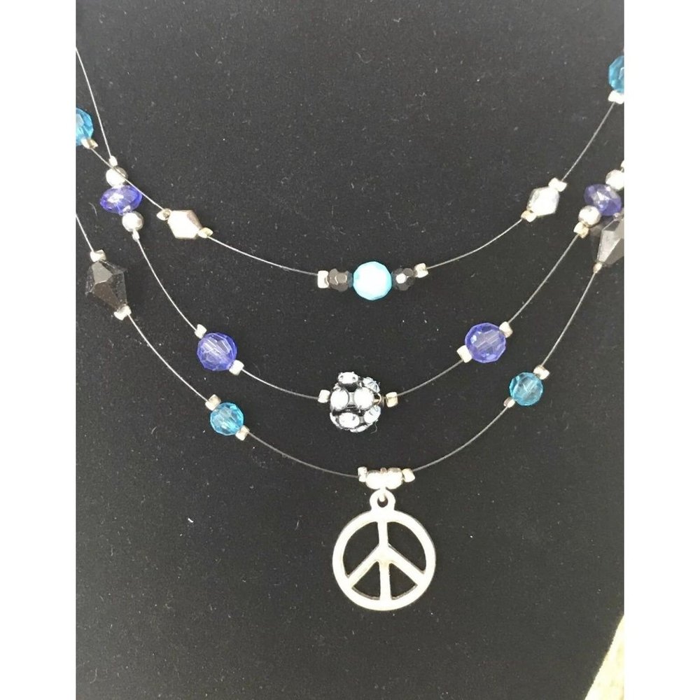 NWT Aèropostale Floating‎ Bead Necklace